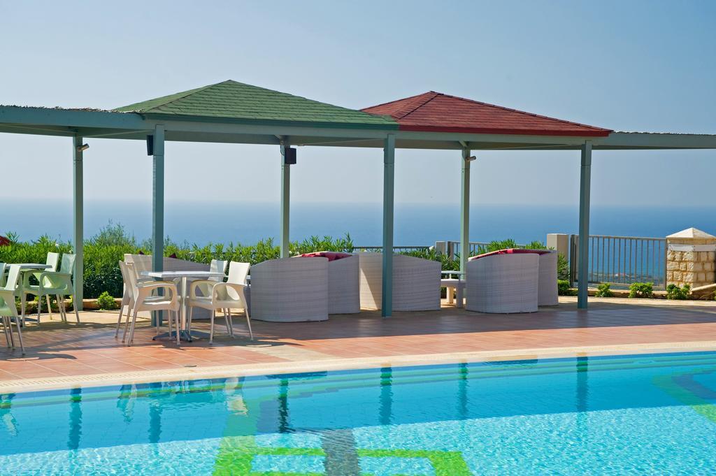 Enastron Villas Kyparissia Exteriör bild